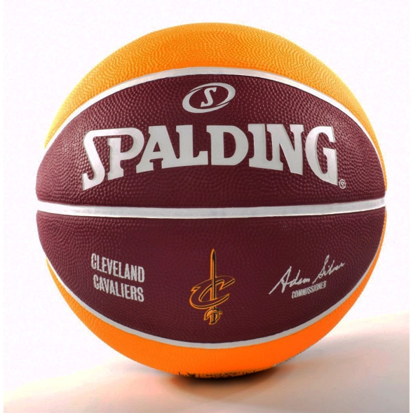 qua-bong-ro-spalding-nba-team-cleveland-cavaliers-outdoor-size-7-2