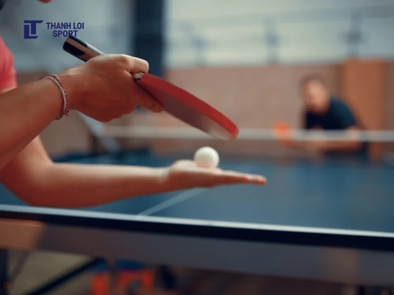 Dụng cụ và thiết bị thể thao trường học